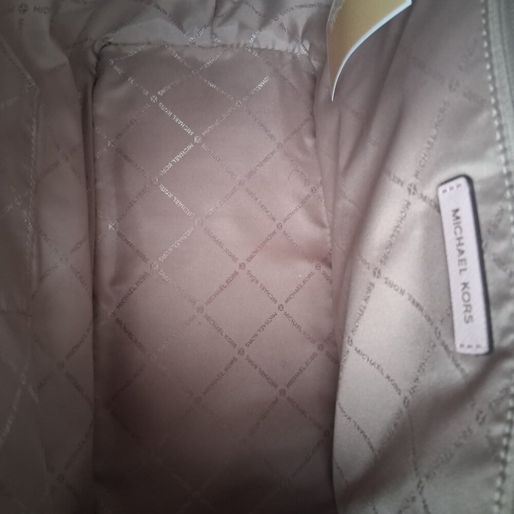 Michael Kors Large Jet Tote Blush Pink Saffiano Leather Excellent Condition - Picture 6 of 7